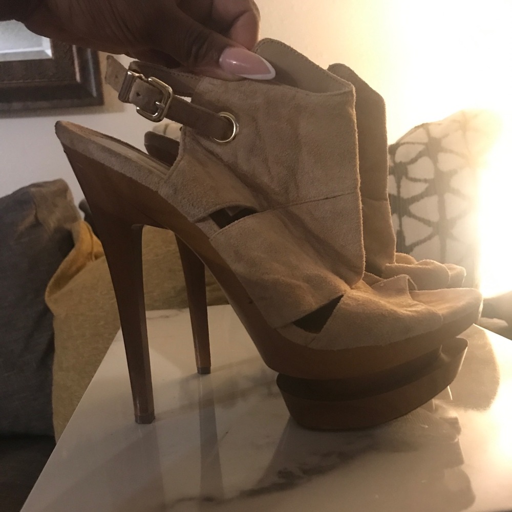 Suede Jessica Simpson Platform Booties Sz 9 (fits 8.5)